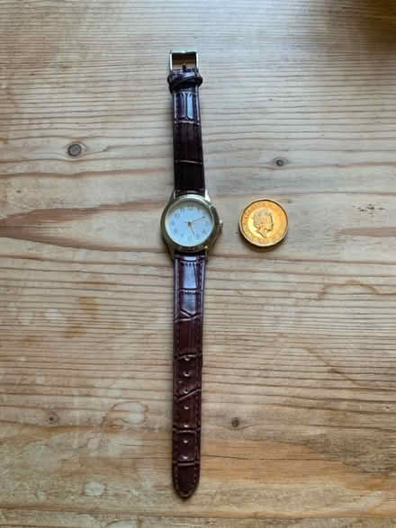 Photo of free Unbranded ladies watch (Bakewell DE45) #1