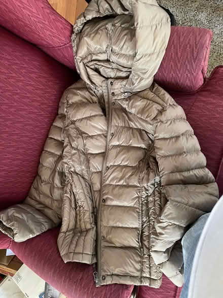 Photo of free Young woman’s down jacket (Kings Contrivance, Columbia) #1