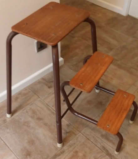 Photo of Folding Kitchen Steps (DA11) #1