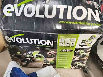 Photo of free evolution electric mitre saw (Headingley LS6) #1