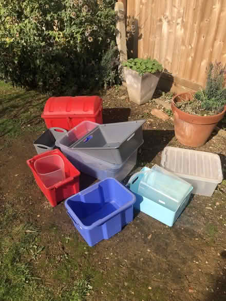 Photo of free Boxes and containers (Lyneham OX7) #1