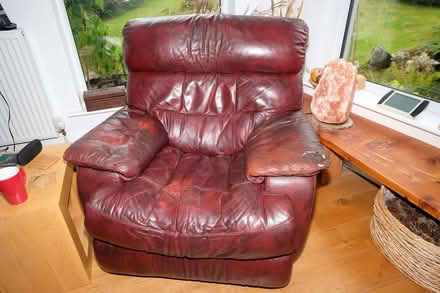Photo of free Suite - red leather (Witherslack LA11) #2