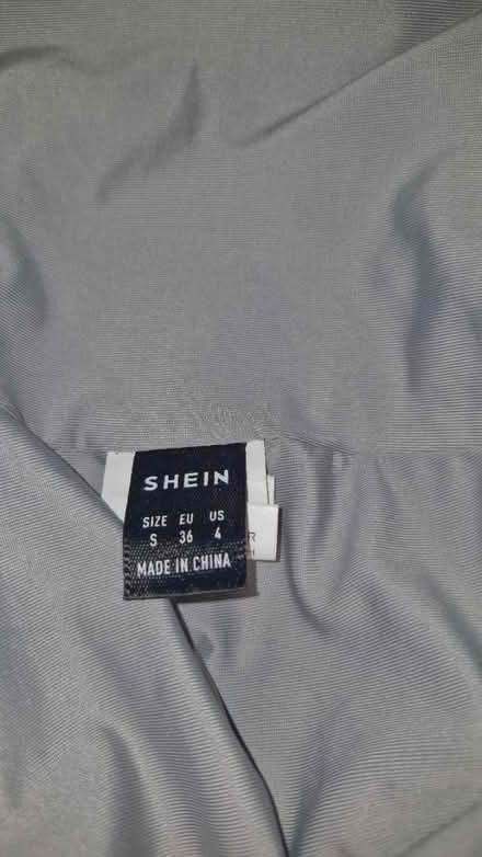 Photo of free Khaki skirt (Lambeth SW8) #3