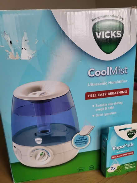 Photo of free Humidifier with 7 Vicks Vapopads (Abingdon, OX14) #1