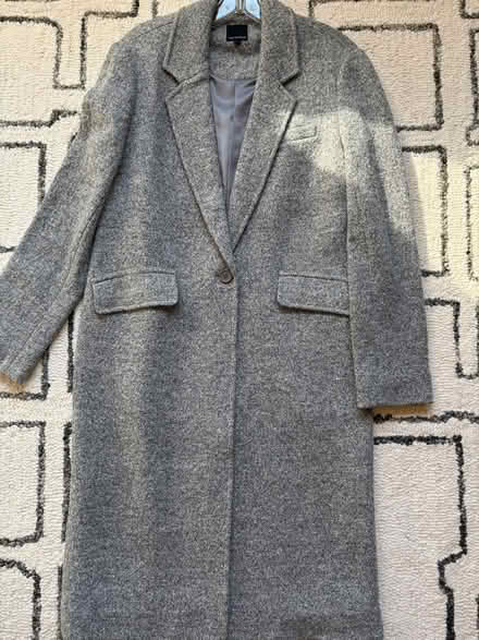 Photo of free NEW Women’s Lightweight Coat 6 (Rego Park) #1