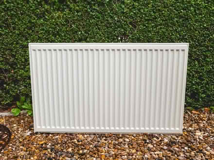 Photo of free White radiator, 1000x600x100mm (S8 Woodseats) #1