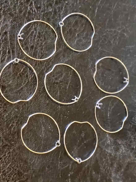 Photo of free Gu10 light clips x8 (Hoxton Street N1) #1