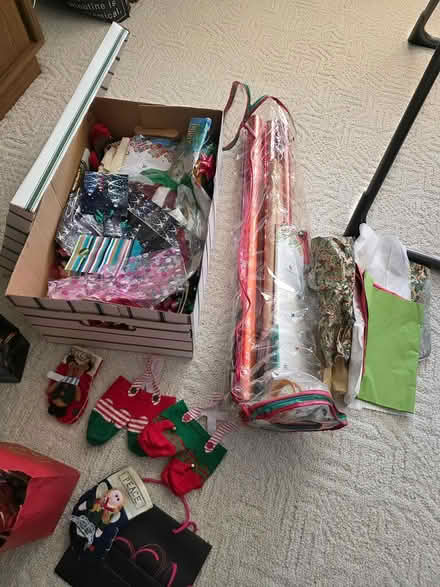 Photo of free Wrap, bows, tags for gifts (I 20& I 285 Decatur) #1
