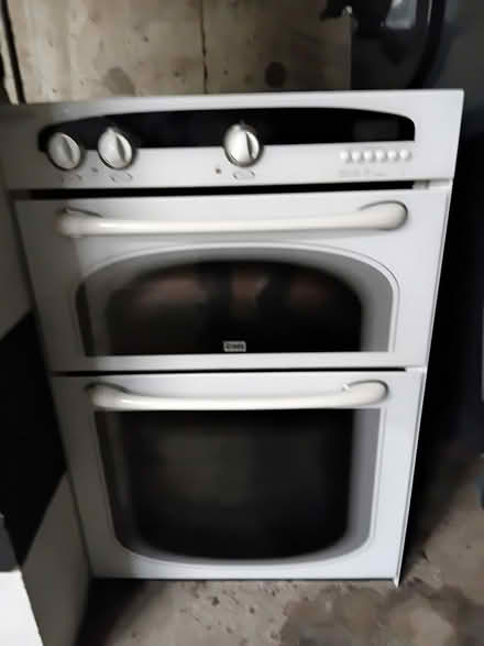 Photo of free Sink, extractor and cooker with hob top (Boscombe BH1) #3