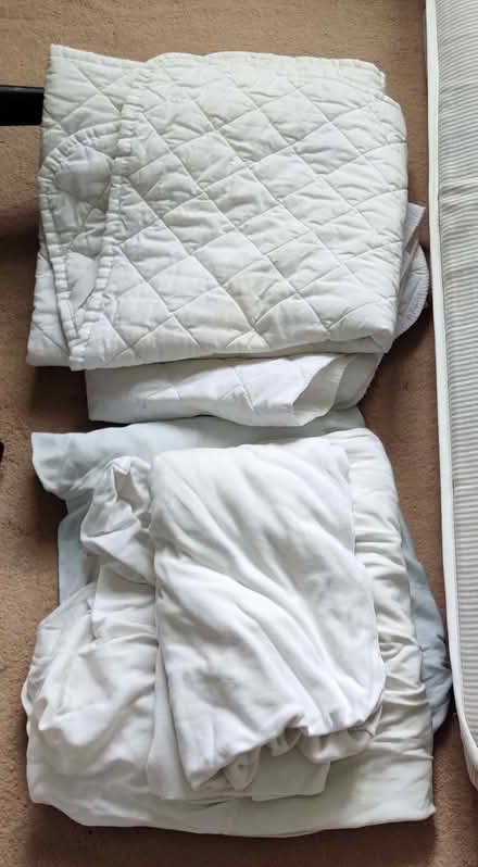 Photo of free Child's bed linen 60x120cm 2 mattress protectors & 3 sheets (Temple Fortune NW11) #1