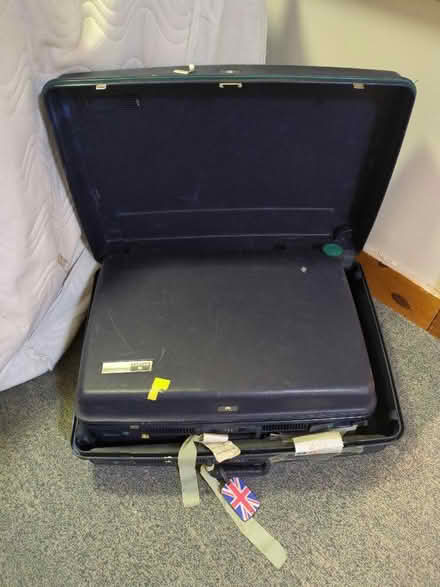Photo of free 2 hard case suit cases on wheels (Orgreave S13) #1