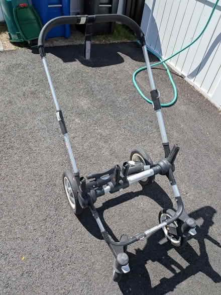 Photo of free Bugaboo Donkey Duo Stroller (East Arlington) #4