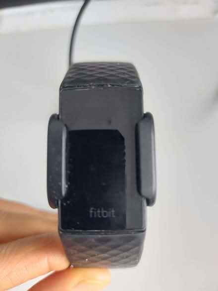 Photo of free Fitbit (HA9) #1