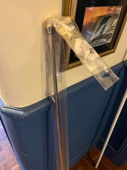 Photo of free Cafe curtain rod (Ladywell SE13) #1