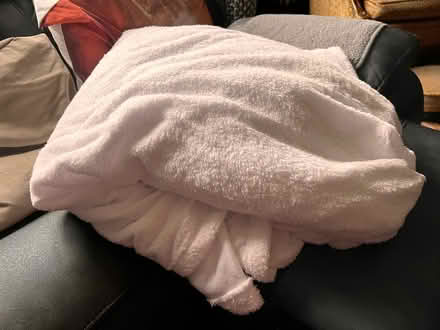Photo of free White teddy fleece material large amount new unused (Spondon DE21) #1