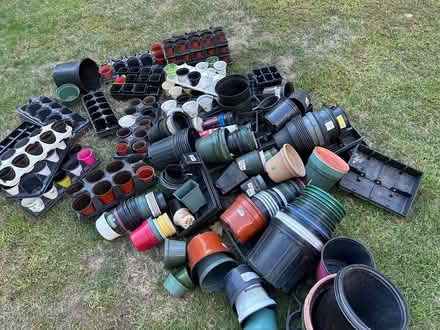 Photo of free Tons free planting pots Wilmington (Rt 62& Rt 38 in Wilmington) #1