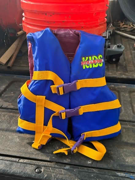 Photo of free Kids life preserver (Annapolis) #2
