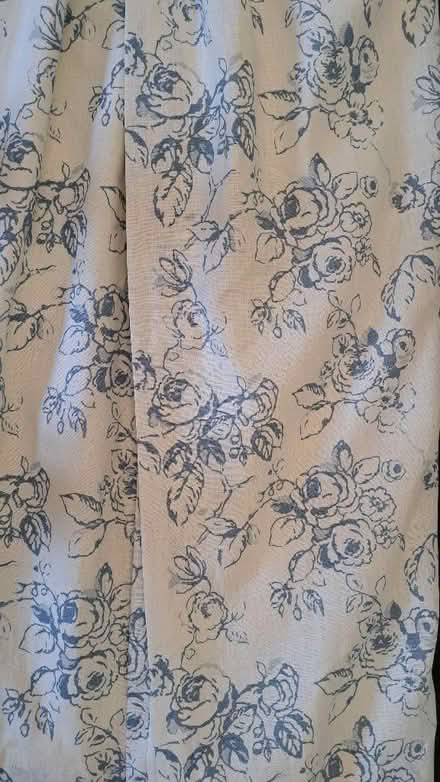 Photo of free Curtains and rail (Saracen's Head PE12) #1