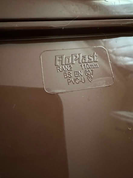 Photo of free Brown Ogee corner gutter piece (Darnley G53) #4