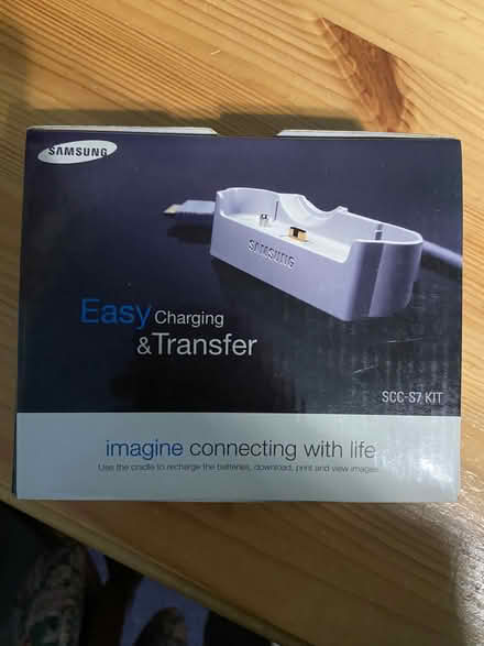 Photo of free Samsung SCC-S7 Cradle For L85 Digital Camera (Polwarth EH11) #1