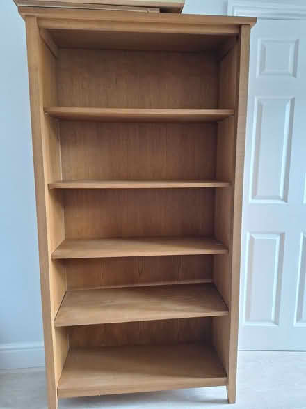 Photo of free Display cabinet or bookcase (Wendover HP22) #1
