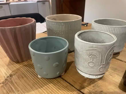 Photo of free 5 x plant pots (Barford NR9) #1