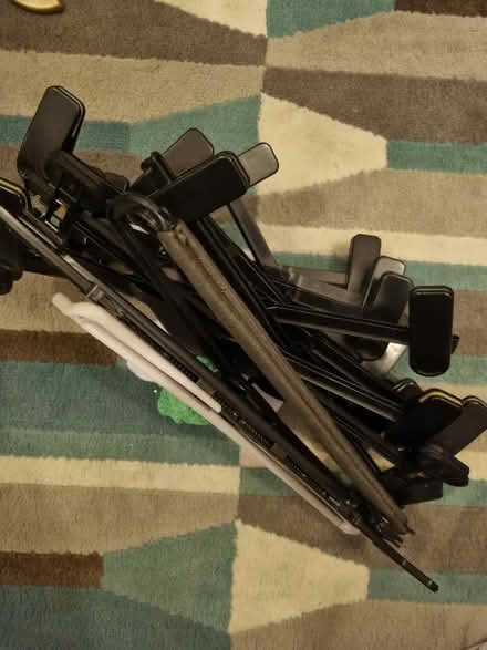 Photo of free Hangers (SE20) #2