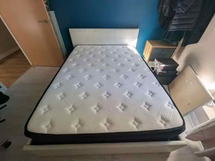 Photo of free Double mattress (Greenwich Peninsula SE10) #1