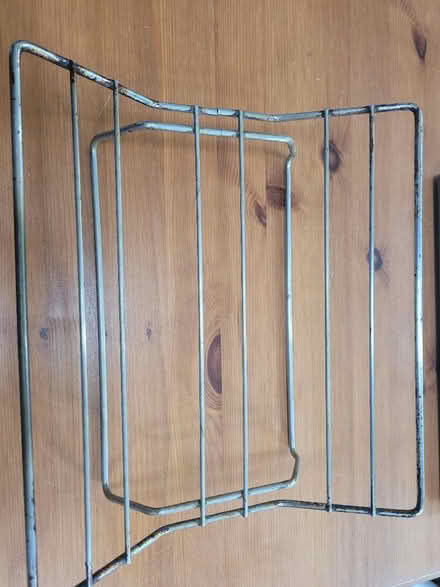Photo of free Roasting rack (Shenley Fields B29) #1