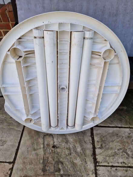 Photo of free Plastic garden table (Tewin AL6) #1