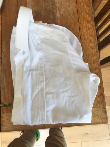 Photo of free Mens shirts, white Med. (Wootton OX13) #3