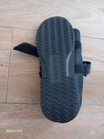 Photo of free One foot Medical Sandle (Slough central SL1) #2