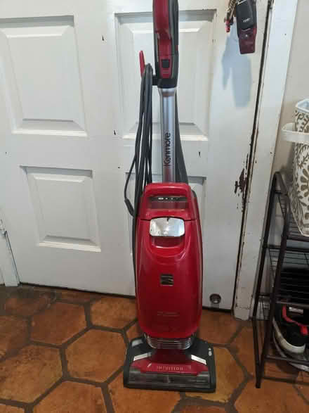Photo of free Kenmore vacuum - needs repair (77004) #1