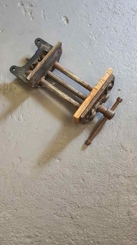 Photo of free Woodworking vice. (West Oxfordshire OX28) #1