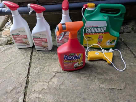 Photo of free Weed killer to go (Malvern Wells WR14) #2