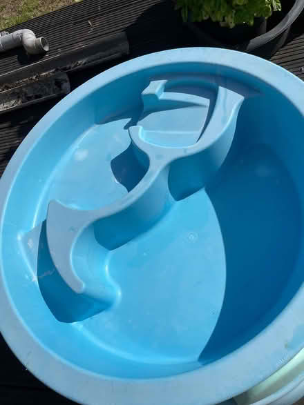 Photo of free Water/sand table (Farnham Common SL2) #3