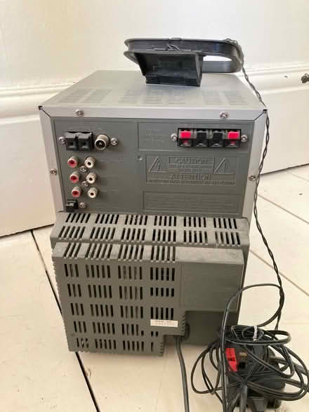 Photo of free Sony hi-fi *please see description* (University Area RG1) #2