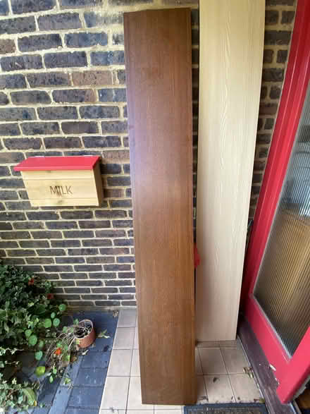 Photo of free 3 pieces of veneers chip board (Teddington TW11) #1