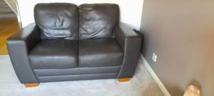 Photo of free Sofas. 2 & 3 seater (Sundon Park LU4) #1