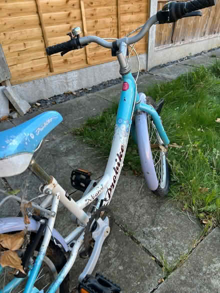 Photo of free fixing up children’s bike (Corringham SS17) #1