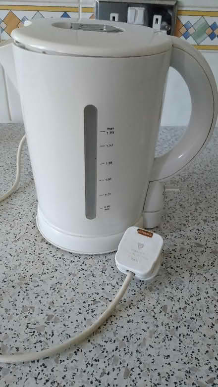 Photo of free Kettle (Haywood RG12) #1