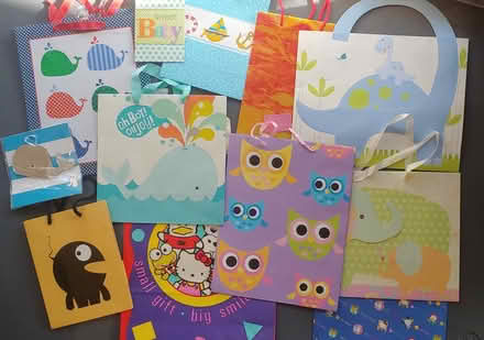 Photo of free Gift bags (94087) #1