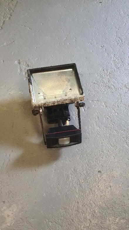Photo of free Halogen spotlight (West Oxfordshire OX28) #1