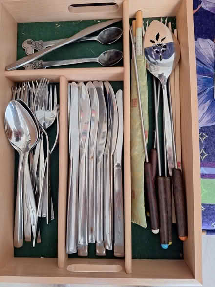 Photo of free Cutlery drawer & cutlery (Wendover HP22) #1