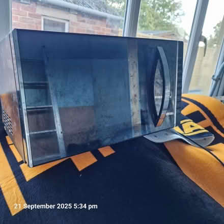 Photo of free Microwave with grill (Chester CH2) #2