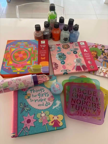Photo of free Girls craft/ art supplies (CV5) #1