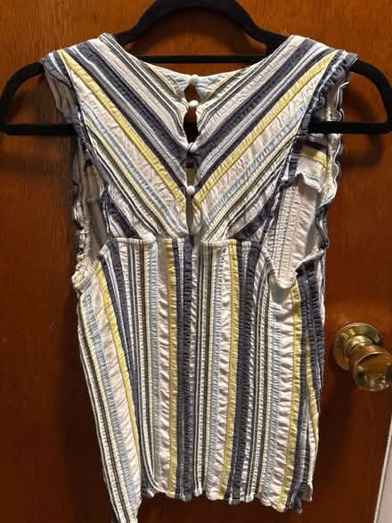 Photo of free Sleveless Shirt (Clason Point Bronx NY) #2