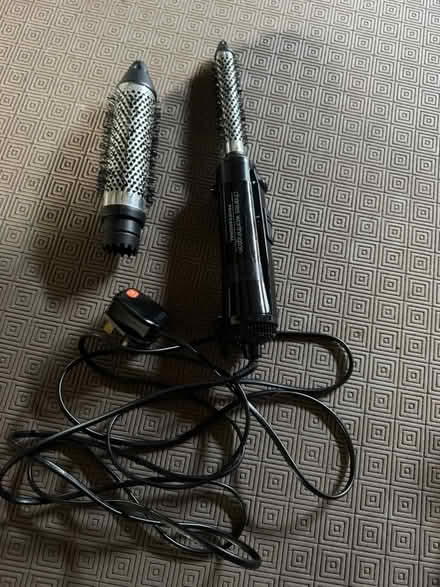 Photo of free Blow dry curling brush (Westham BN24) #3