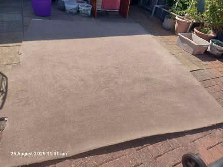 Photo of free Carpet (small bedroom size) - 210 cm x 264 cm (Twyford RG10) #1