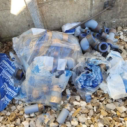 Photo of free Osma Gold Plumbing joints (Horsley GL6) #1